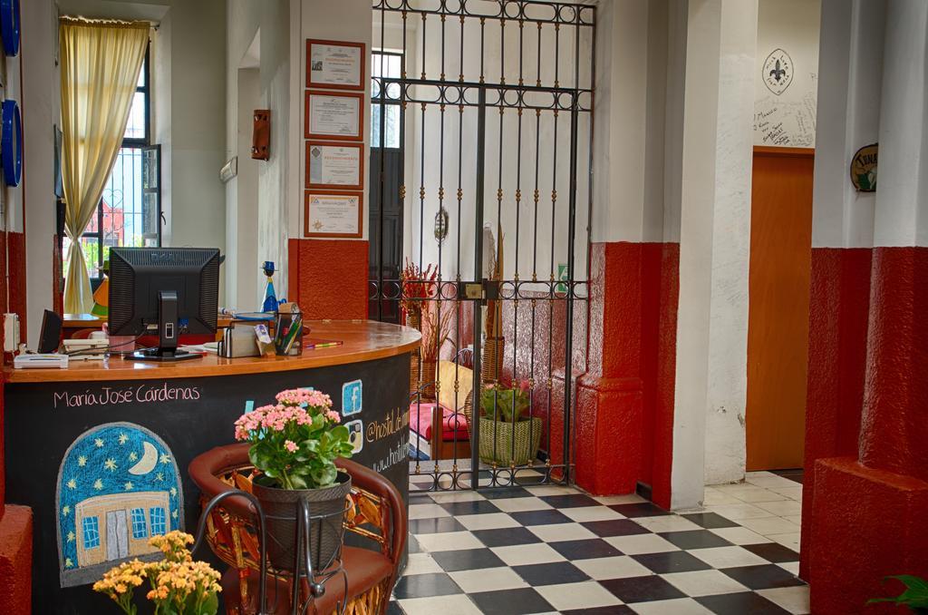 Hostal De Maria 과달라하라 외부 사진