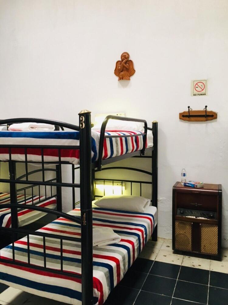 Hostal De Maria 과달라하라 외부 사진